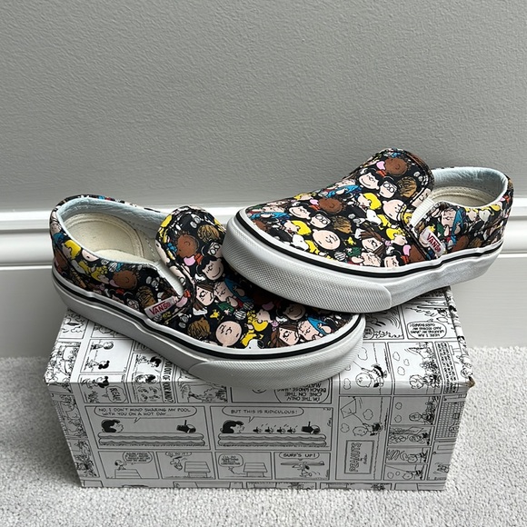 Kids Peanuts Vans - Picture 1 of 5